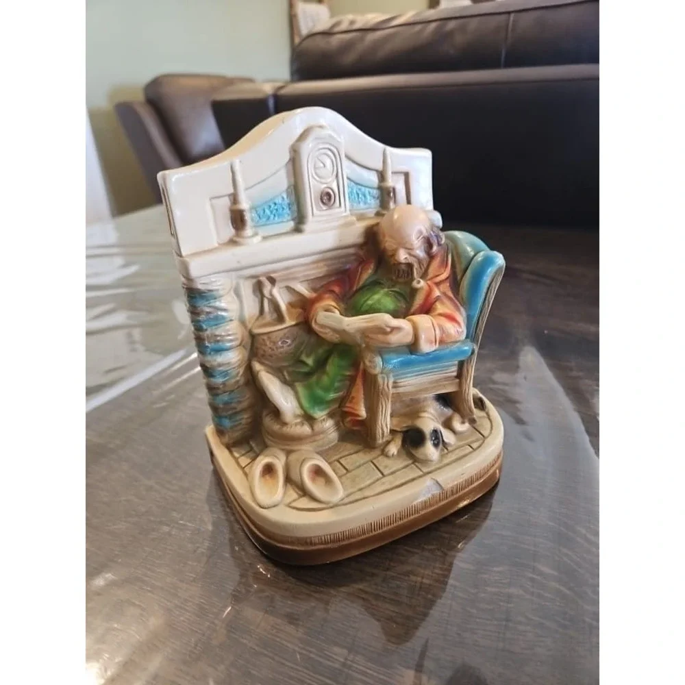 G.S. Allen Old Man Reading By Fireplace ChalkWare‎ One Bookend